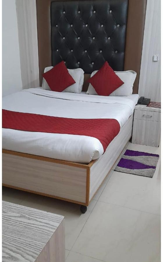 Hotel Star Palace - Near Karol Bagh Metro Delhi  Esterno foto