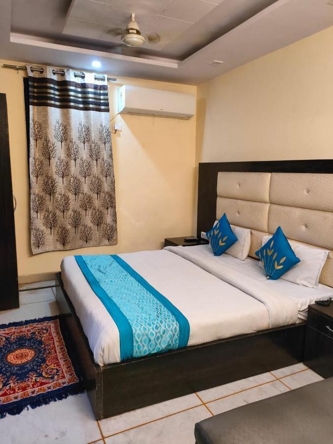 Hotel Star Palace - Near Karol Bagh Metro Delhi  Esterno foto