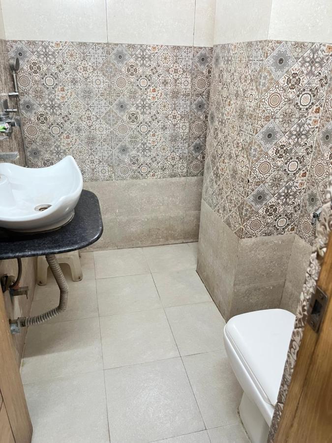 Hotel Star Palace - Near Karol Bagh Metro Delhi  Esterno foto