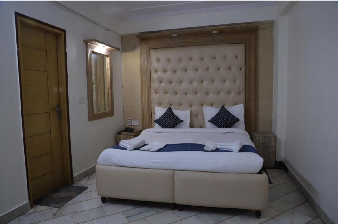 Hotel Star Palace - Near Karol Bagh Metro Delhi  Esterno foto